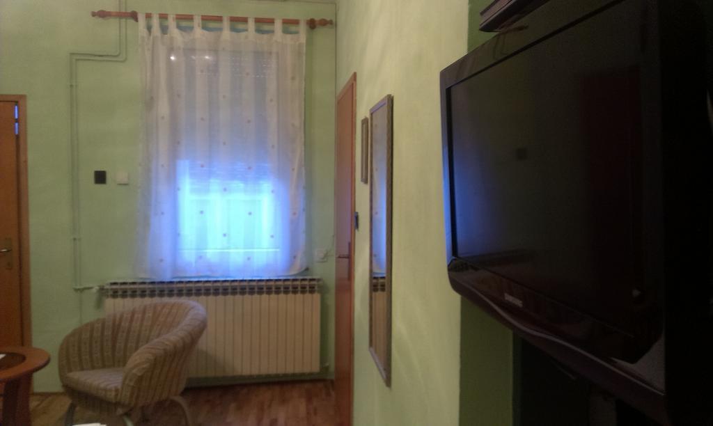 Apartments & Rooms Korzo Slavonski Brod Habitación foto